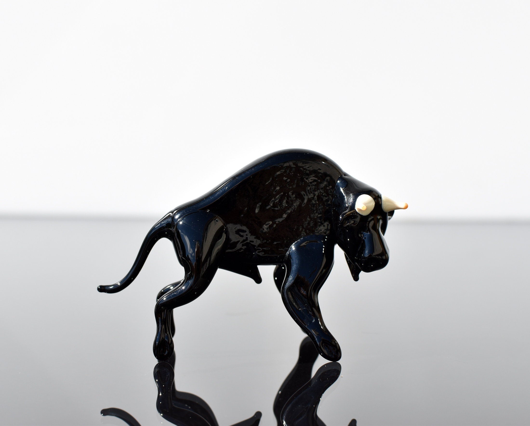 Black Glass Buffalo Figurine: Hand-Blown Art Glass, 3.5 Inch