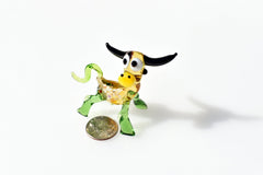 Whimsical Glass Bull Figurine: Hand-Blown Art Glass Collectible