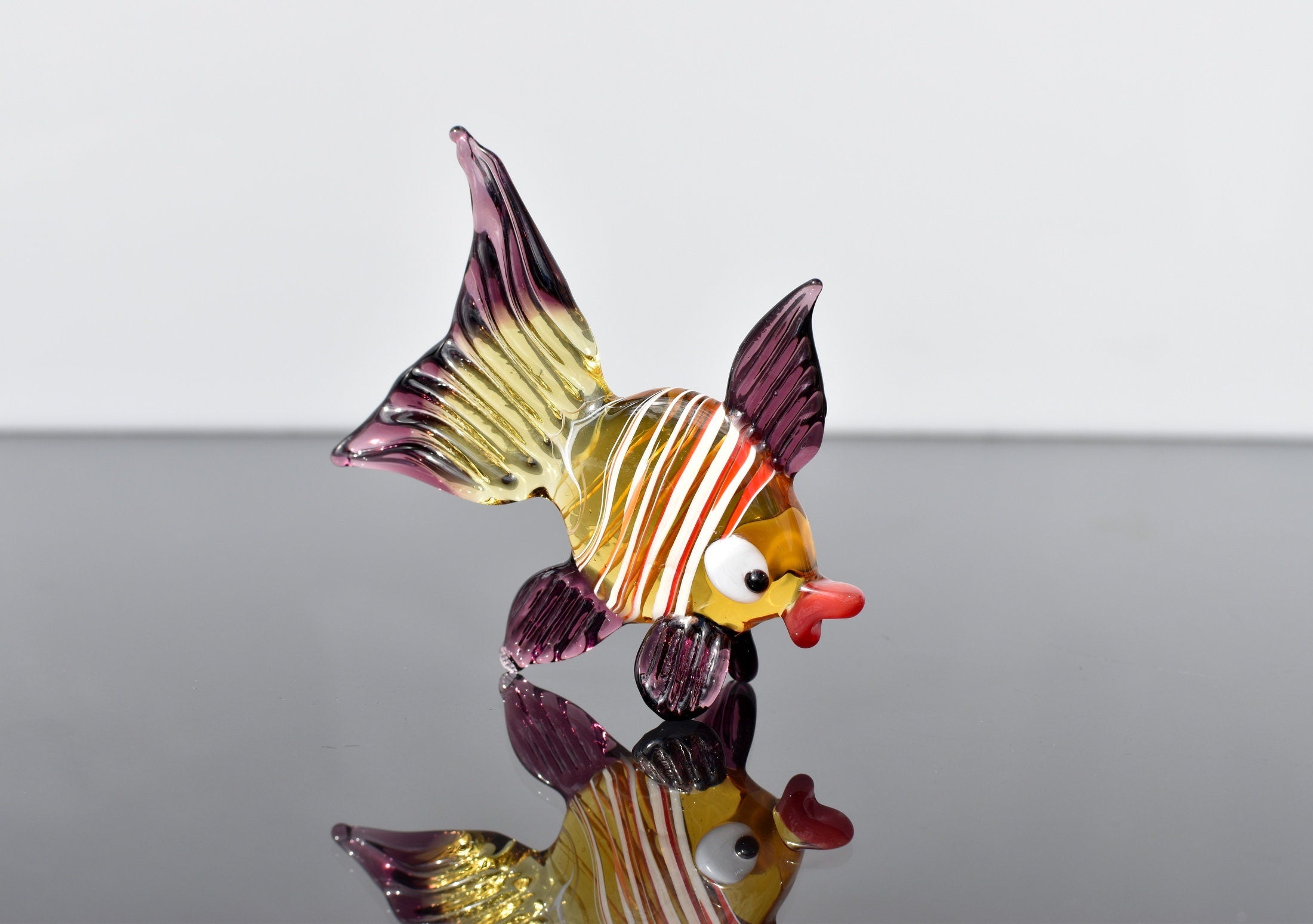 Handmade Glass Fish Figurine: Colorful Flame-Worked Sculpture