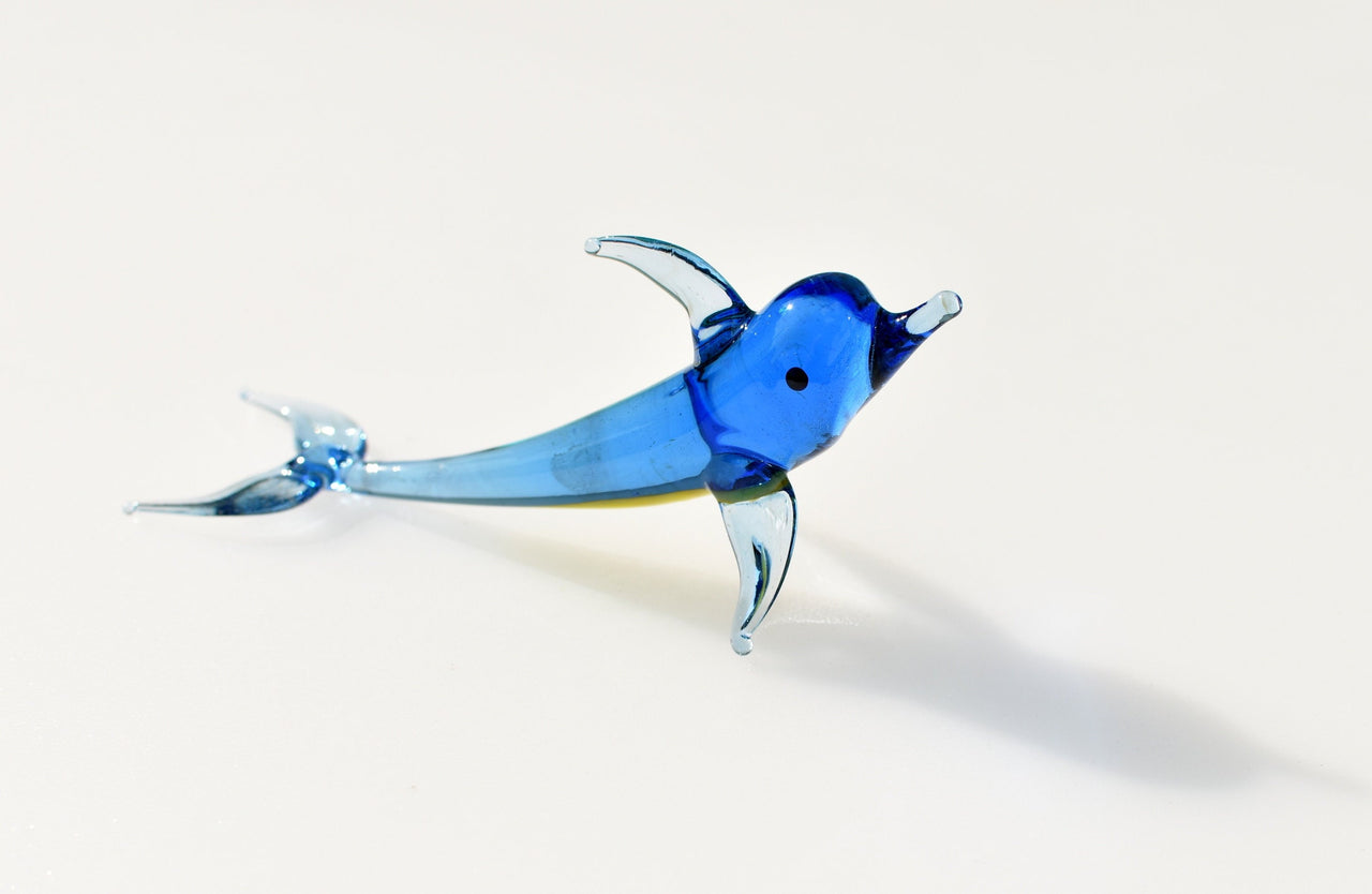 Glass Dolphin Figurine, Blue Coastal Decor, Beach House Decor, Murano Dolphin Gift, Blown Glass Animals, Tropical Decor, Ocean Art, Statue