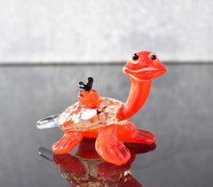 Sea Turtle Gifts, Glass Turtle with Ladybug, Good Luck Gift, Coastal Decor, Blown Glass Animals, Turtle Figurine, Ocean Art, Ladybug Gift