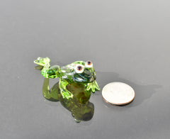 Glass Frog, Blown Glass Animal Figurines, Lampwork Glass, Tiny Glass Frog, Frog Gifts, Mini Glass Figurines, Glass Sculptures Decor
