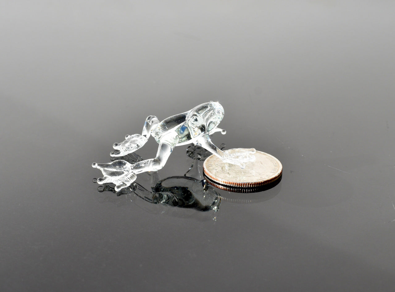 Clear Glass Frog Figurine – Hand Blown Miniature Animal Sculpture – Unique Amphibian Gift
