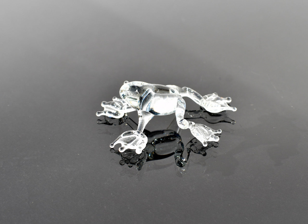 Clear Glass Frog Figurine – Hand Blown Miniature Animal Sculpture – Unique Amphibian Gift
