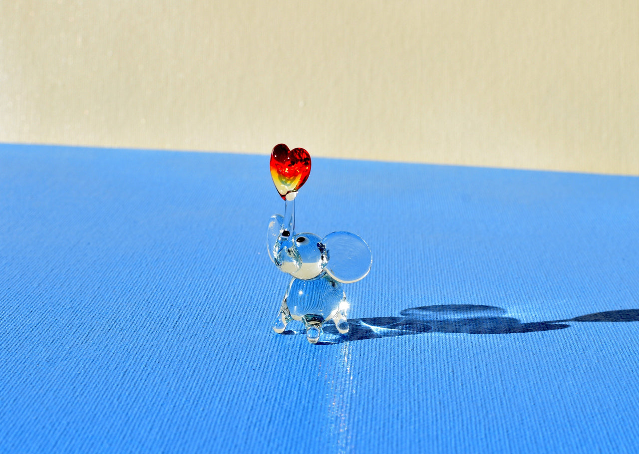 Lampwork Glass Elephant Figurine: Miniature Heart Keepsake