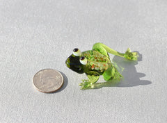 Glass Frog, Blown Glass Animal Figurines, Lampwork Glass, Tiny Glass Frog, Frog Gifts, Mini Glass Figurines, Glass Sculptures Decor
