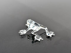 Clear Glass Frog Figurine – Hand Blown Miniature Animal Sculpture – Unique Amphibian Gift