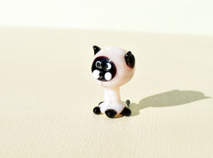 Lampwork Siamese Cat Figurine: Whimsical Glass Menagerie
