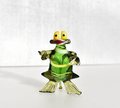 Frog Gifts, Cute Frog, Glass Sculptures, Glass Animal Figurines, Glass Frog, Blown Glass Frog, Frog Figurines, Glass Animals, Frog Glass