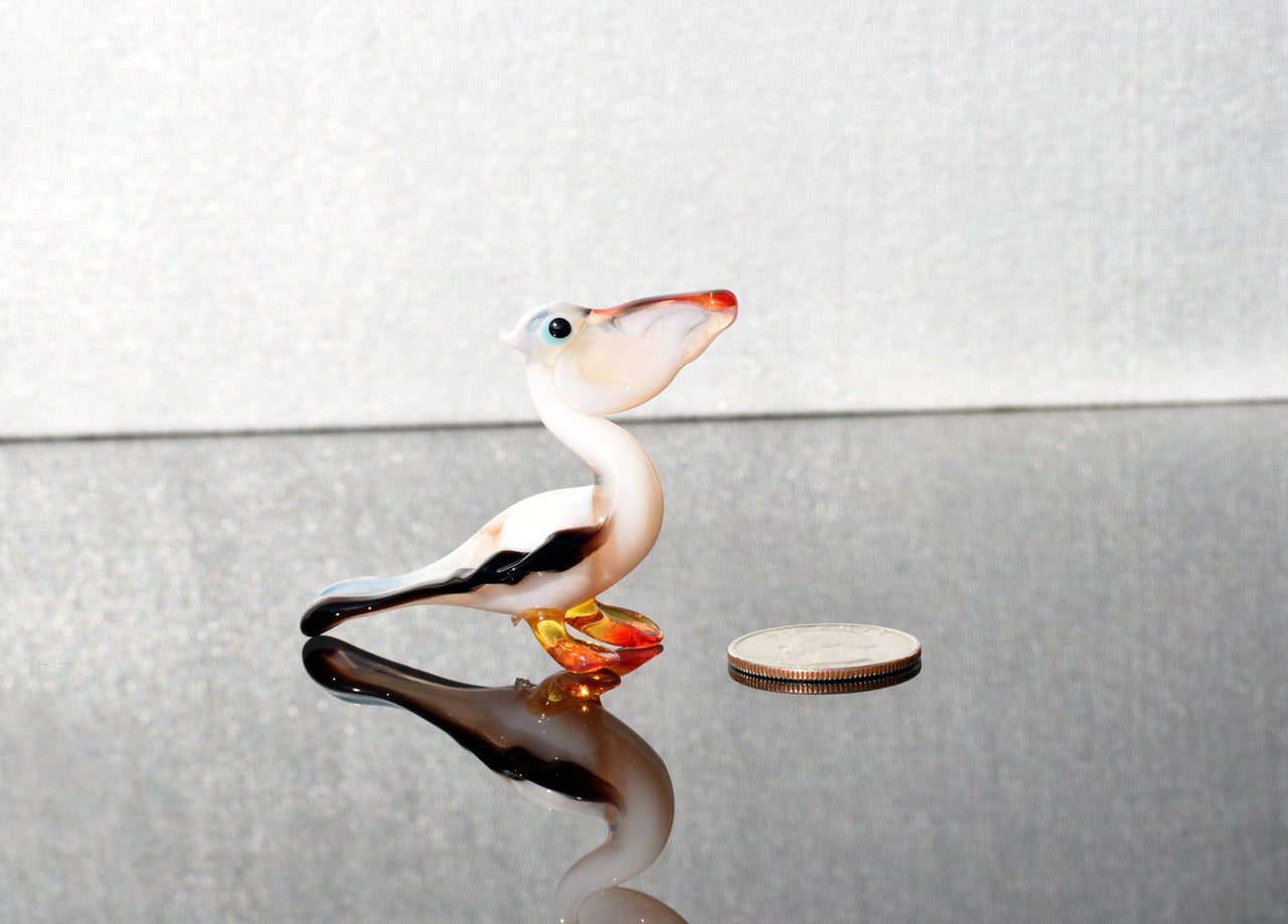 Handmade Glass Bird Figurine, Pelican Art, Mini Glass Animals, Glass Bird, Bird Gifts, Bird Figurines, Bird Decor, Glass Sculpture, Pelican