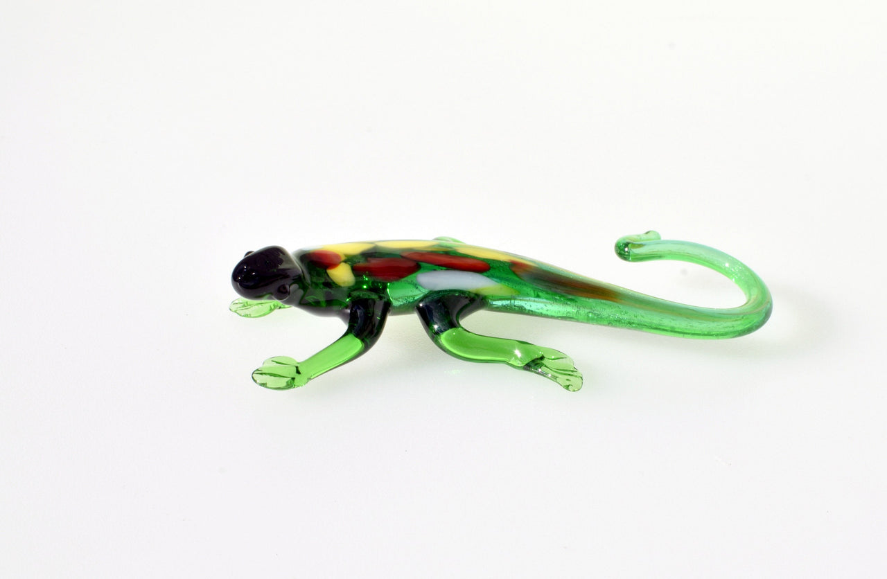 Hand Blown Glass Lizard Figurine: Realistic Reptile Sculpture