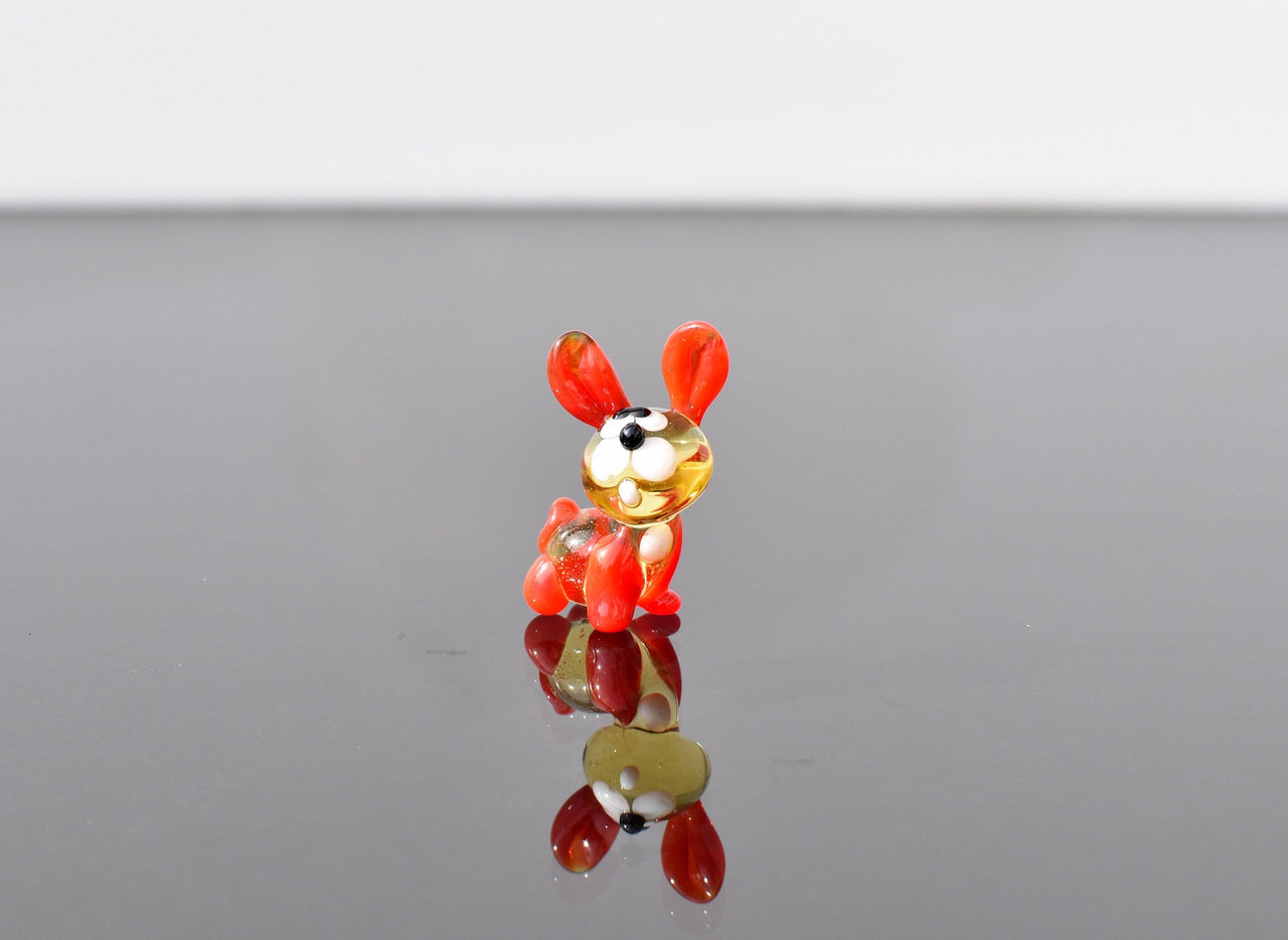 Tiny Glass Animals, Glass Bunny, Mini Glass Animals, Spring Gifts, Easter Bunny, Rabbit Art, Easter Rabbit, Glass Animals, Glass Sculptures