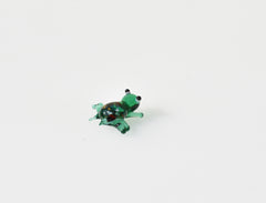 Handmade Green Glass Frog Figurine: Whimsical Miniature Sculpture