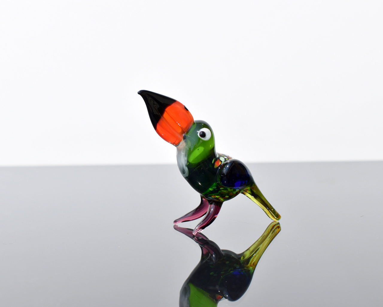Toucan Sculpture, Toucan, Gift for Bird Lovers, Glass Toucan Art, Blown Glass Animals, Glass Bird Figurine, Tropical Jungle Decor Gift