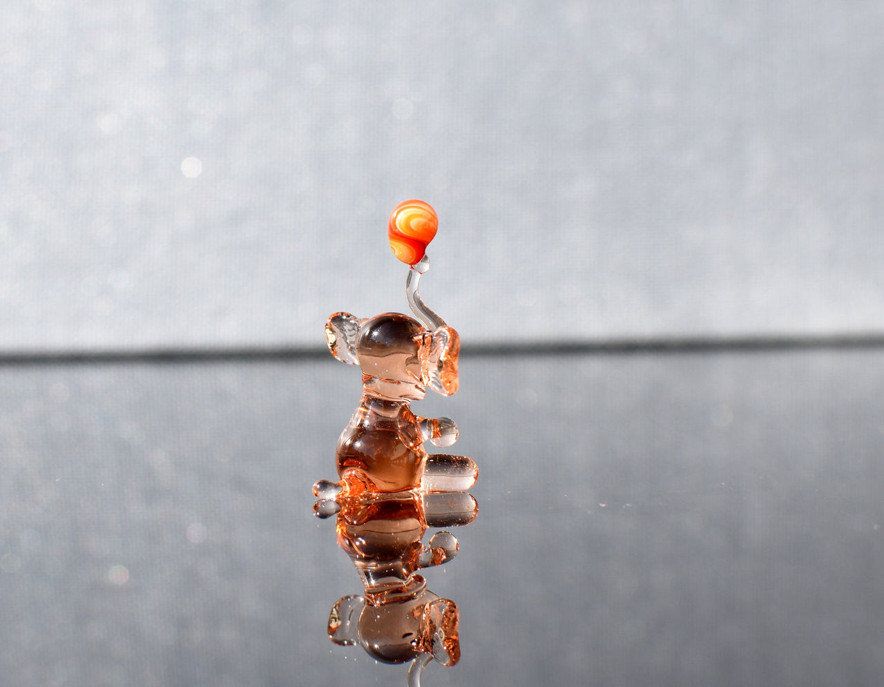 Elephant Gifts, Elephant Figurine, Glass Elephant, Tiny Glass Animals, Elephant Decor, Mini Glass Animals, Amber Glass, Glass Animals, Art