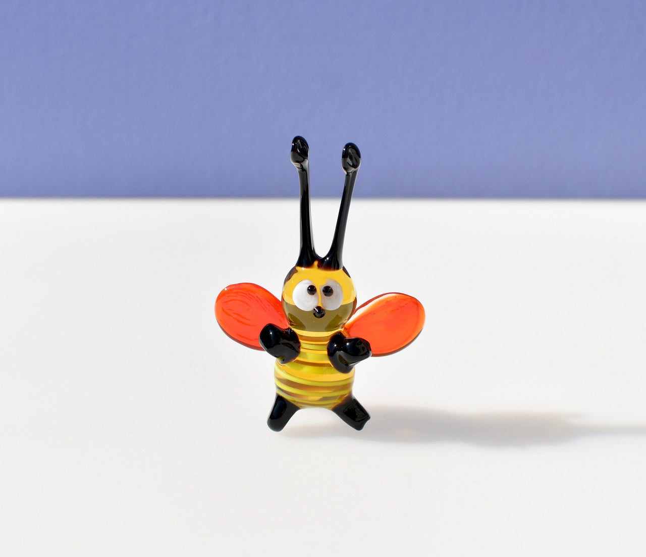 Bee Decor, Glass Sculpture, Glass Figures, Bee Gifts, Bumble Bee, Honey Bee, Glass Animals, Blown Glass Animals, Glass Bee, Bees, Art