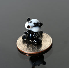 Tiny Glass Badger Figurine – Hand Blown Lampwork Miniature | Black & White Animal Sculpture | Collectible Desk Decor Gift