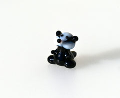 Tiny Glass Badger Figurine – Hand Blown Lampwork Miniature | Black & White Animal Sculpture | Collectible Desk Decor Gift