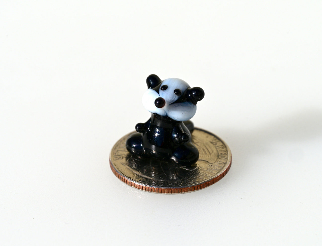 Tiny Glass Badger Figurine – Hand Blown Lampwork Miniature | Black & White Animal Sculpture | Collectible Desk Decor Gift