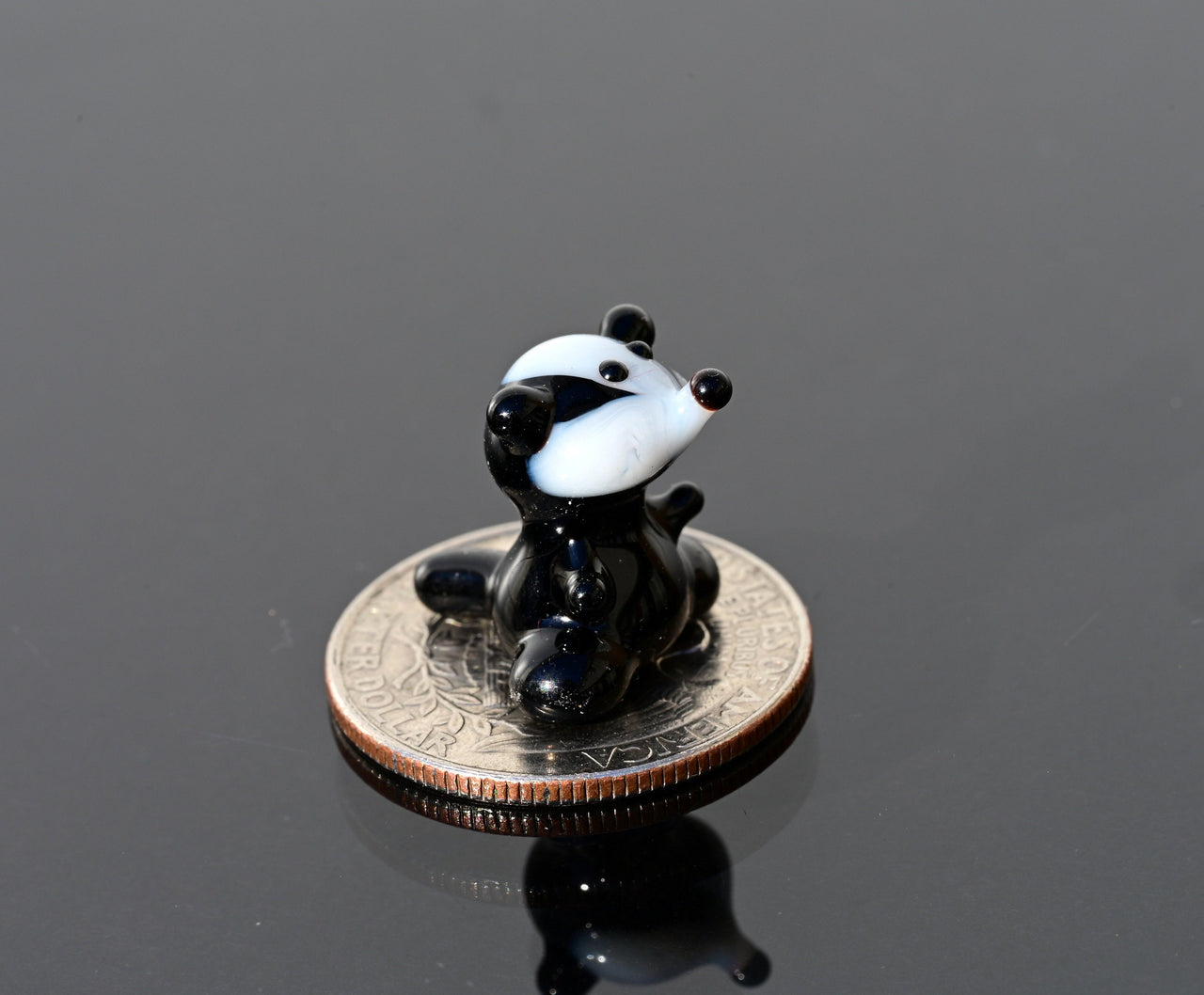 Tiny Glass Badger Figurine – Hand Blown Lampwork Miniature | Black & White Animal Sculpture | Collectible Desk Decor Gift