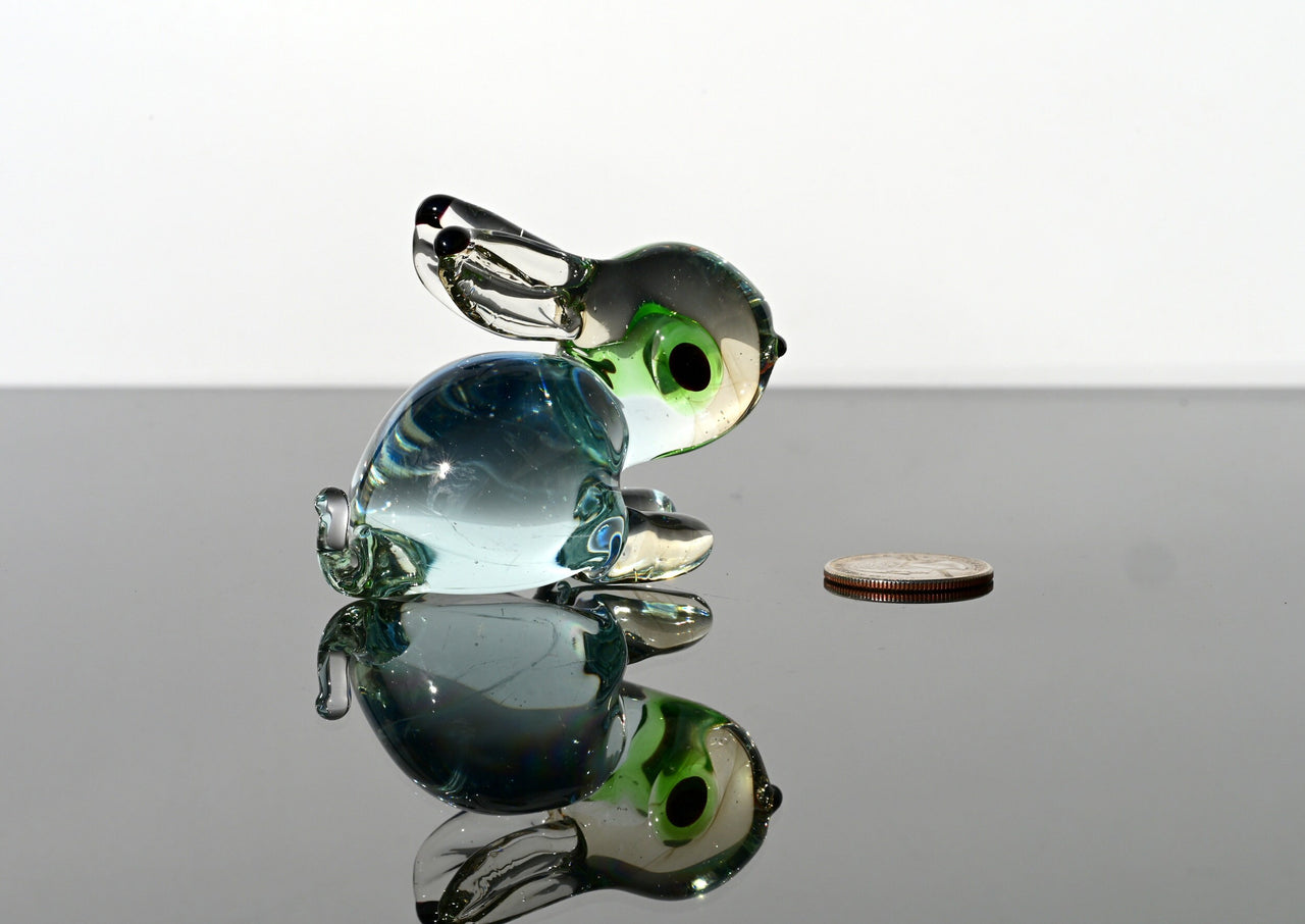Handmade Clear Glass Bunny Figurine: Flame Work Sculpture, 3.5"