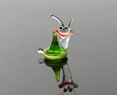Hand Blown Green Glass Snail Figurine: Miniature Garden Sculpture