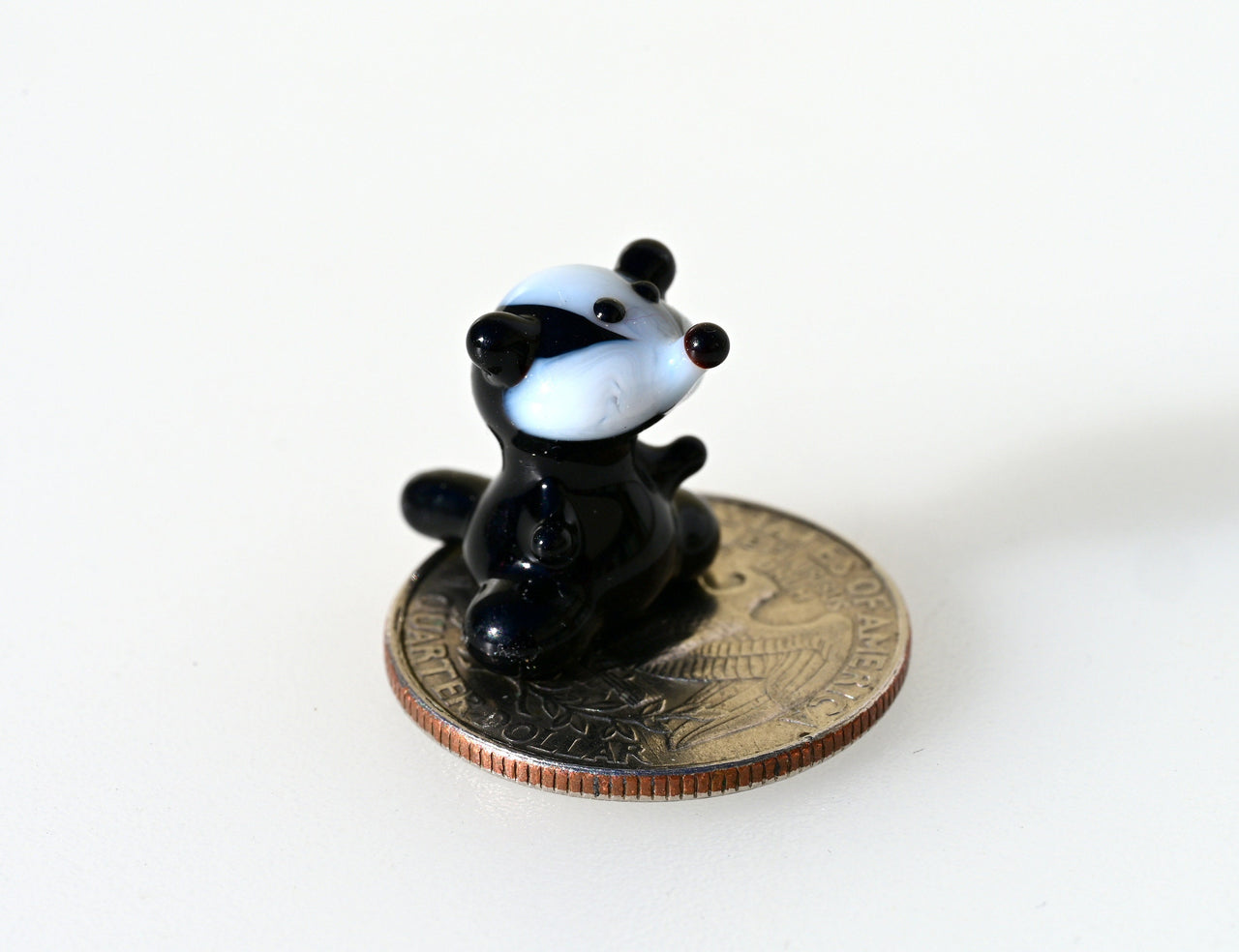 Tiny Glass Badger Figurine – Hand Blown Lampwork Miniature | Black & White Animal Sculpture | Collectible Desk Decor Gift