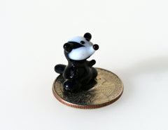 Tiny Glass Badger Figurine – Hand Blown Lampwork Miniature | Black & White Animal Sculpture | Collectible Desk Decor Gift