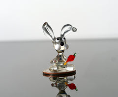 Clear Glass Bunny Figurine: Whimsical Flame-Worked Sculpture