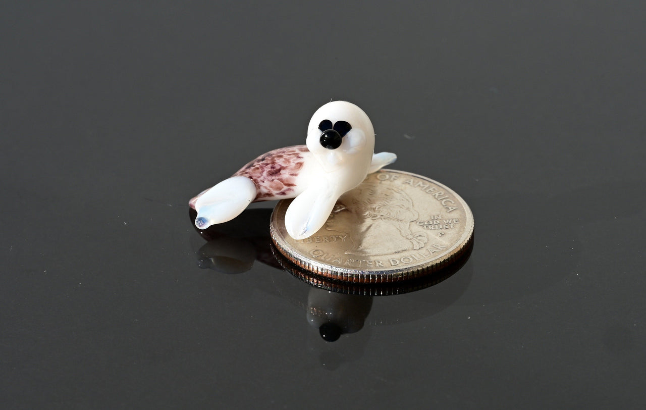 Seal, Ocean Decor, Tiny Glass Animals, Sea Creatures, Ocean Art, Mini Glass Animals, Sea Animals, Glass Figures, White Seal, Miniature