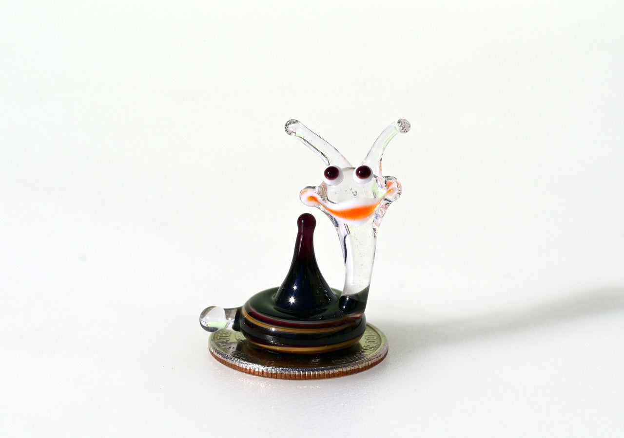 Tiny Glass Animals, Snail, Glass Animals, Whimsical Decor, Mini Glass Animals, Snail Decor, Snail Gifts, Glass Snail, Miniature Glass Animal