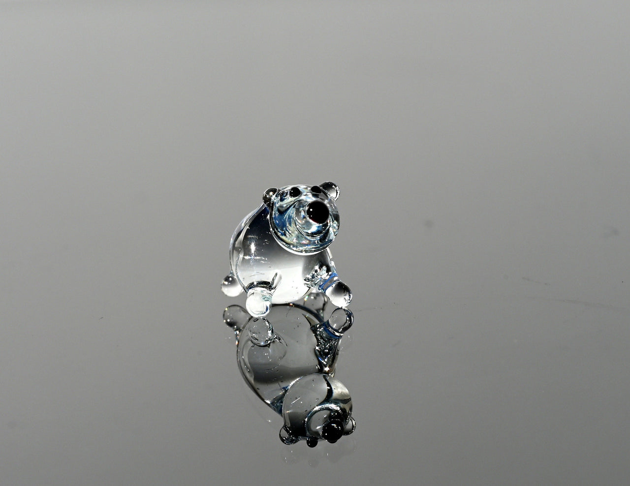 Tiny Glass Bear Figurine: Lampwork Miniature Animal