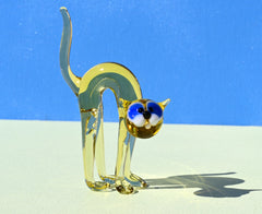Handmade Yellow Glass Cat Figurine: Whimsical Flame-Worked Art