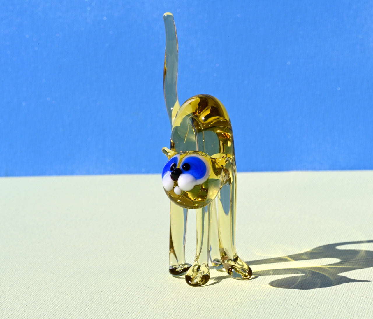 Handmade Yellow Glass Cat Figurine: Whimsical Flame-Worked Art