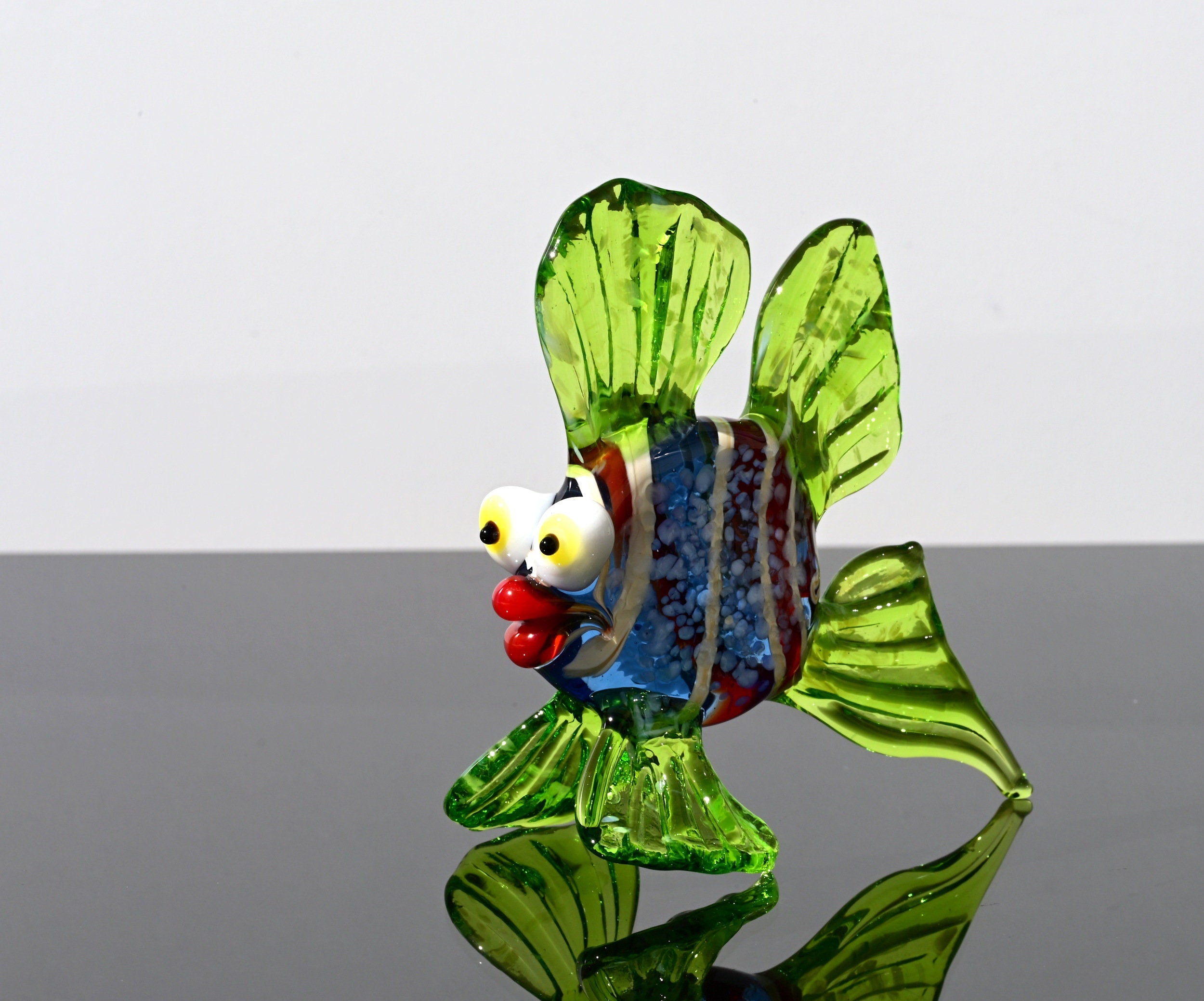 Handmade Glass Fish Figurine: Whimsical Telescope Eyes, Aqua Decor