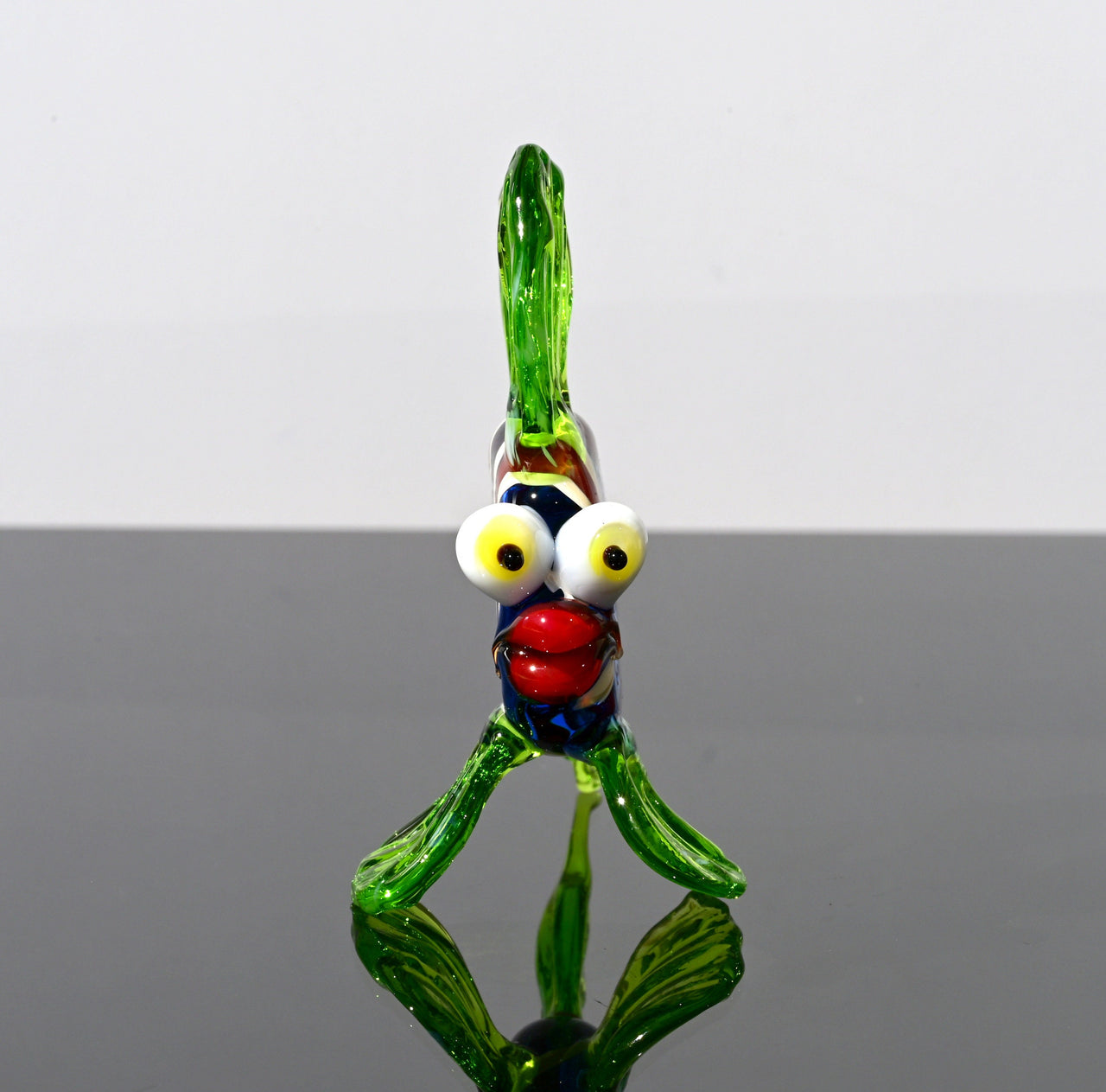 Handmade Glass Fish Figurine: Whimsical Telescope Eyes, Aqua Decor