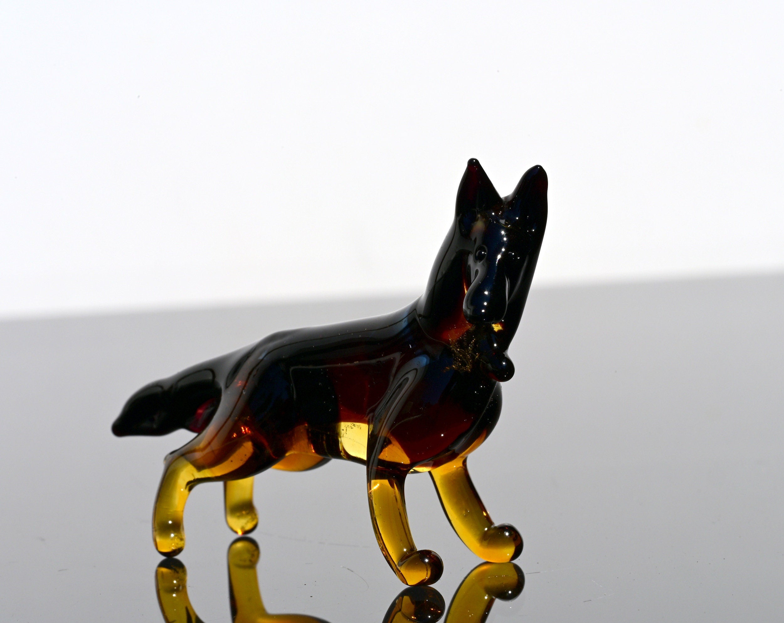 Handmade Glass German Shepherd Figurine: Flame Work Art, 2.5 inch
