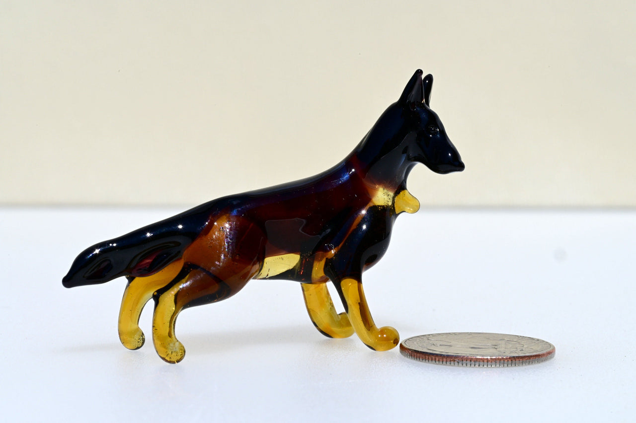 Handmade Glass German Shepherd Figurine: Flame Work Art, 2.5 inch
