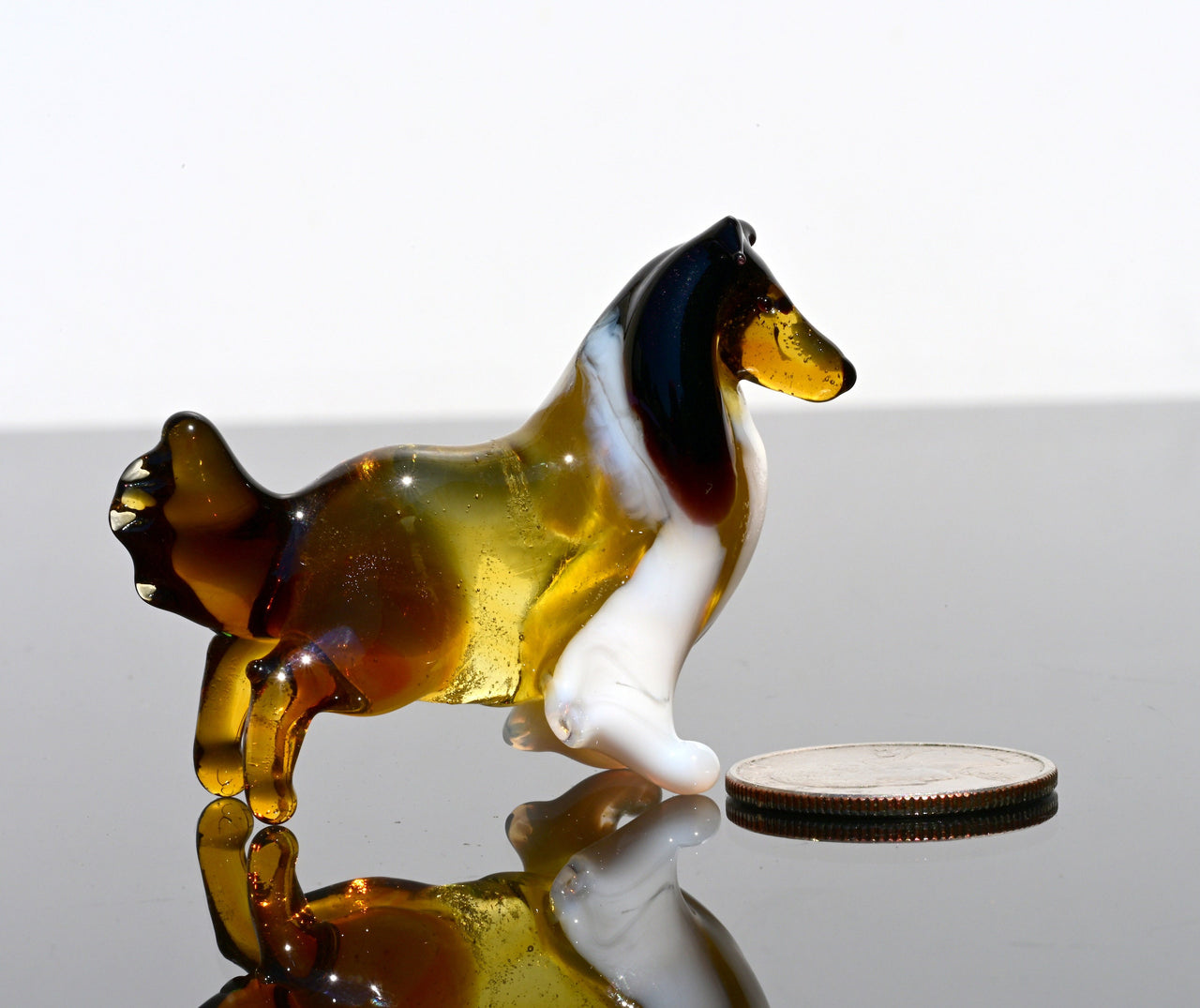 Handmade Glass Collie Figurine: Collectible Dog Sculpture