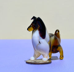 Handmade Glass Collie Figurine: Collectible Dog Sculpture