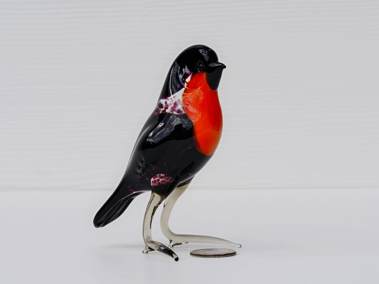 Gorgeous Glass House Finch bird. Detailed figurine with much personality. Excellent addition to your glass menagerie collection.