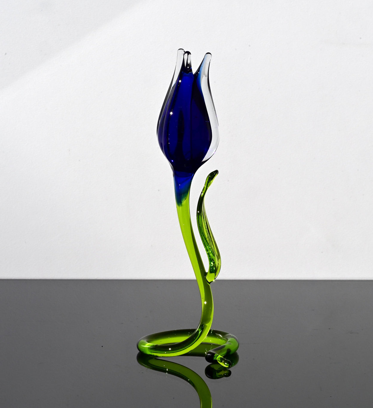 Handmade Cobalt Blue Glass Tulip Sculpture: Flame Work Art Glass
