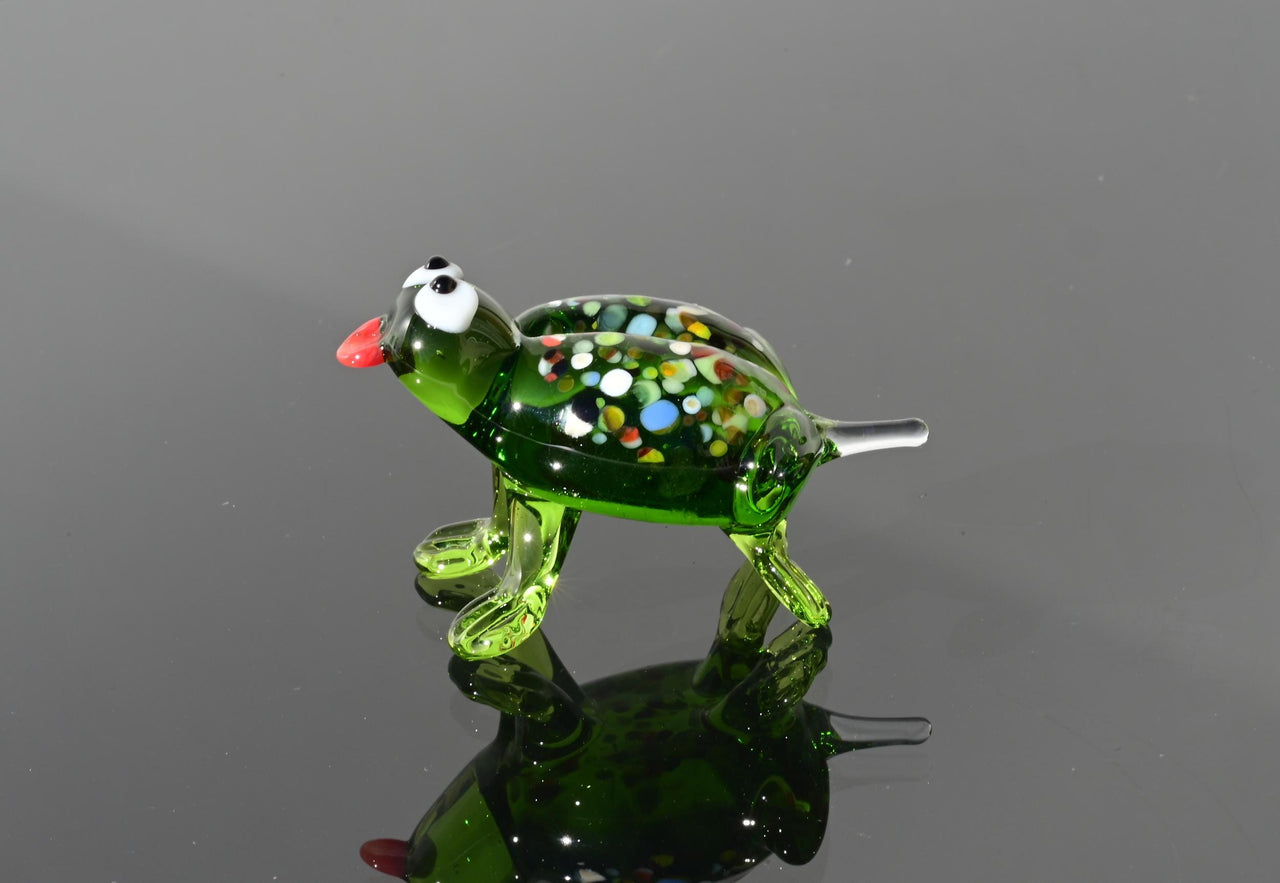 Hand Blown Glass Frog Figurine: Whimsical Collectible Sculpture