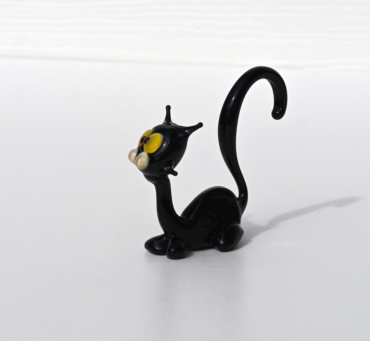 Handmade Glass Halloween Black Cat Figurine: Whimsical Art Sculpture