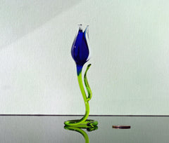 Handmade Cobalt Blue Glass Tulip Sculpture: Flame Work Art Glass
