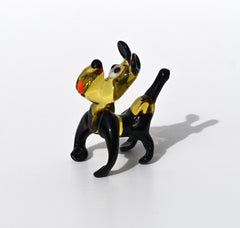 Cartoonish hand-blown glass Bulldog. Detailed figurine with character and personality. Excellent addition to your collection.