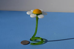 Glass Daisy Flower – Hand Blown Freestanding Sculpture – Unique Floral Gift Decor