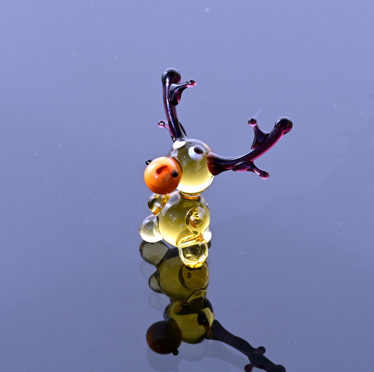 Moose Decor, Glass Animal Figurines, Moose, Tiny Glass Animals, Moose Gifts, Mini Glass Figurines, Glass Animals, Moose Art, Glass Moose
