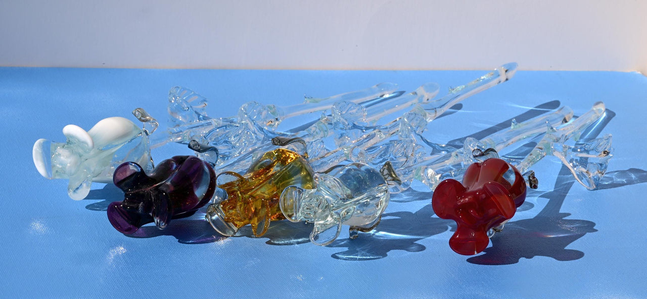 Handmade Multicolor Glass Rose Bouquet: Flame Worked Sculpture