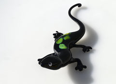 Handmade Black Glass Lizard Figurine: Weatherproof Art Sculpture